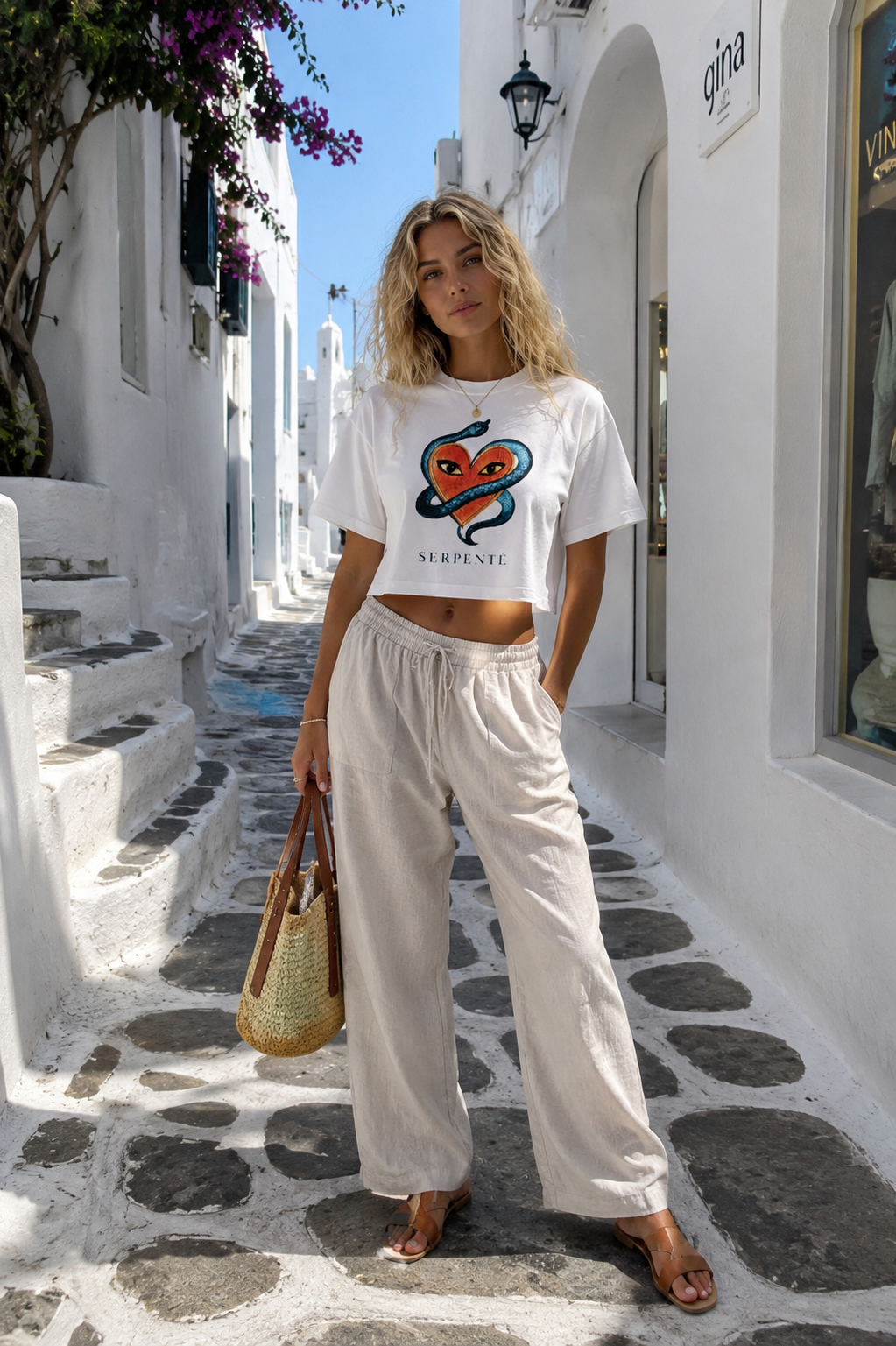 Corazón Veneno Crop Tee